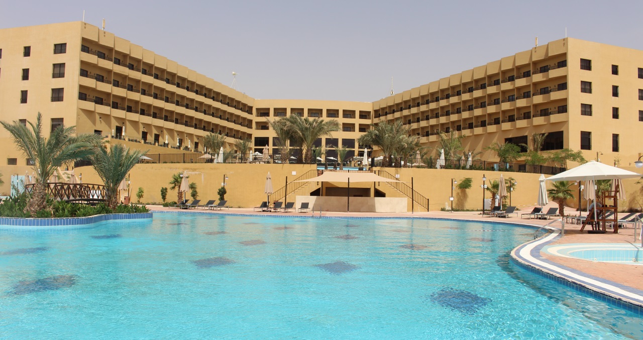 Grand East Hotel